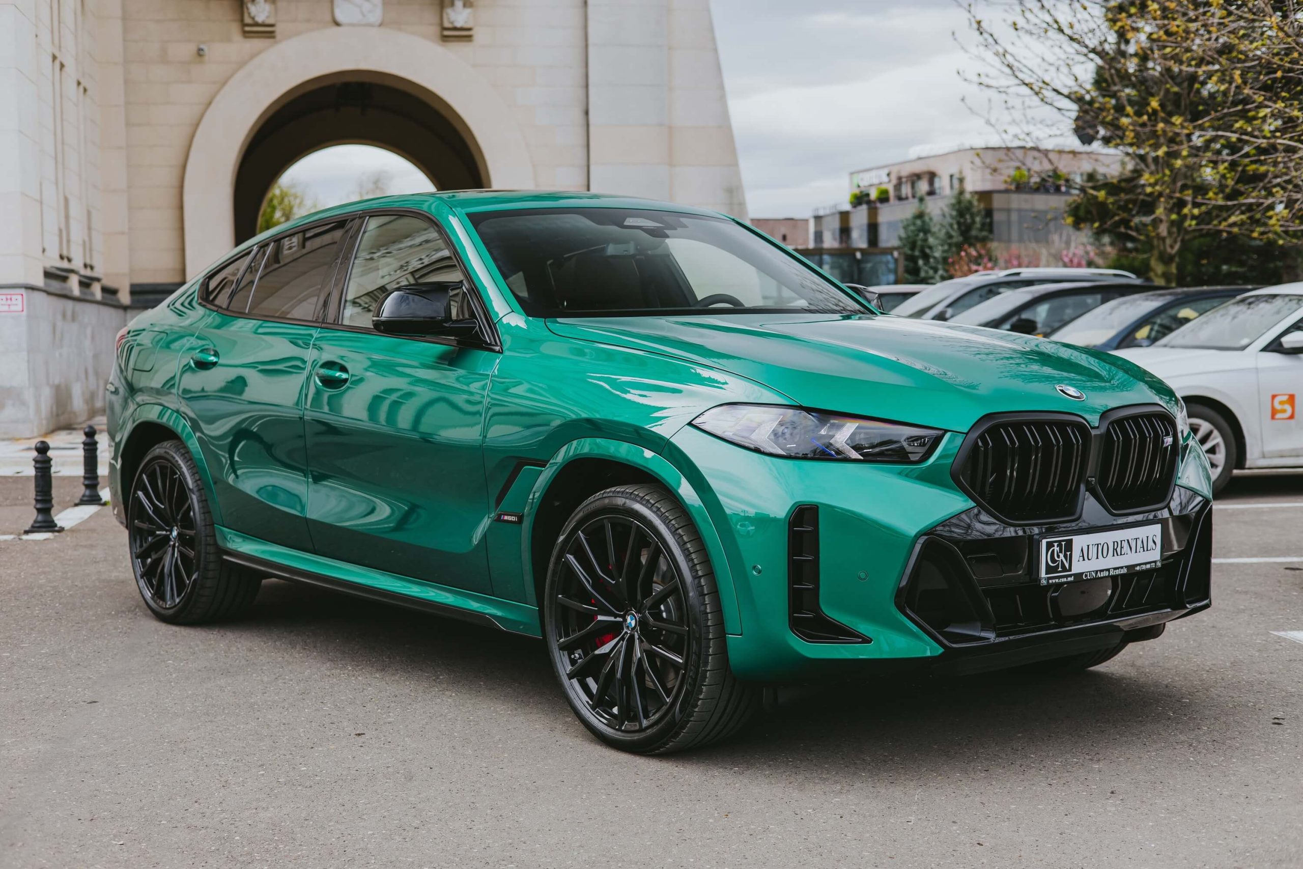 BMW X6 M60i xDrive isle of man green