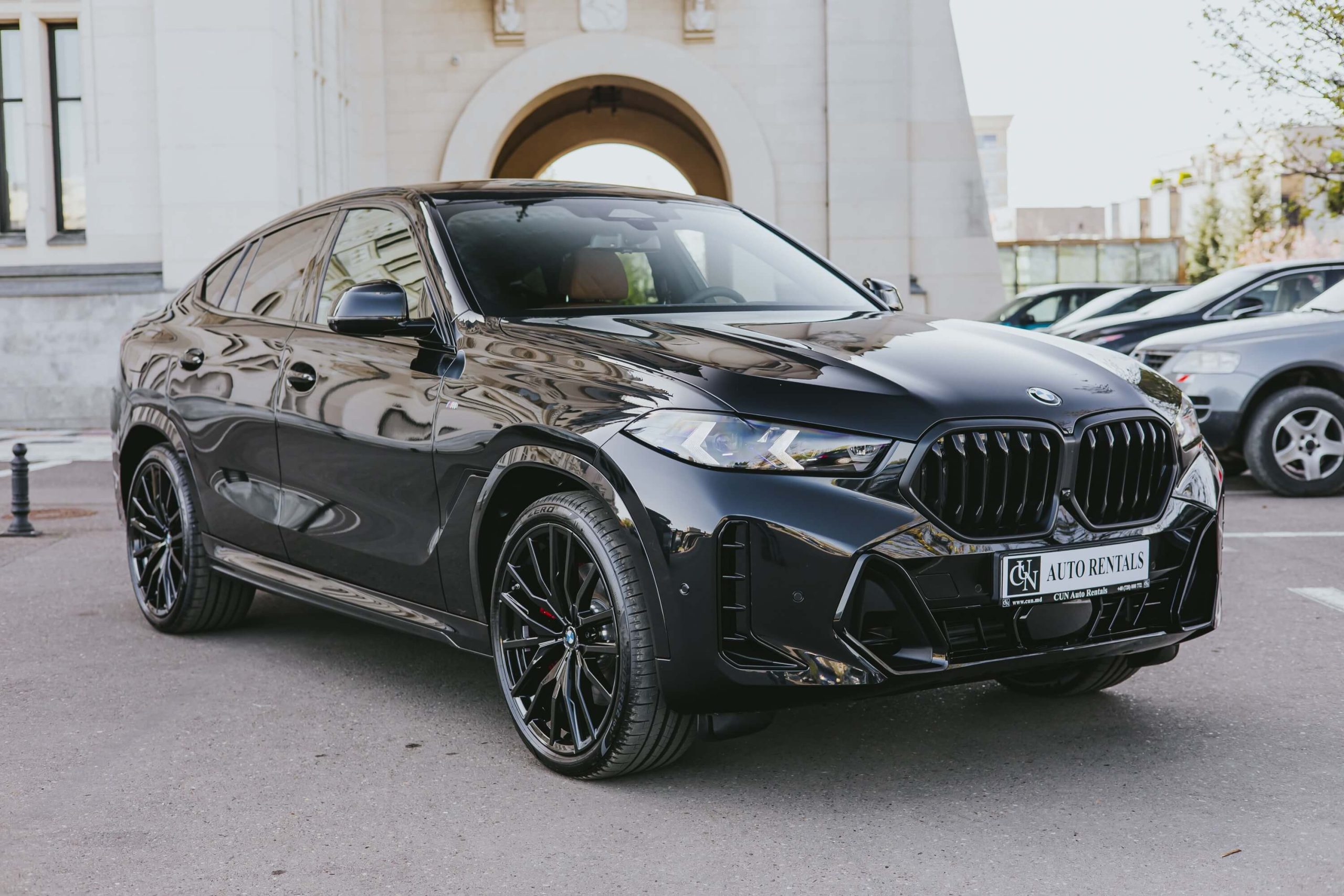 BMW X6 xDrive30d sapphire black