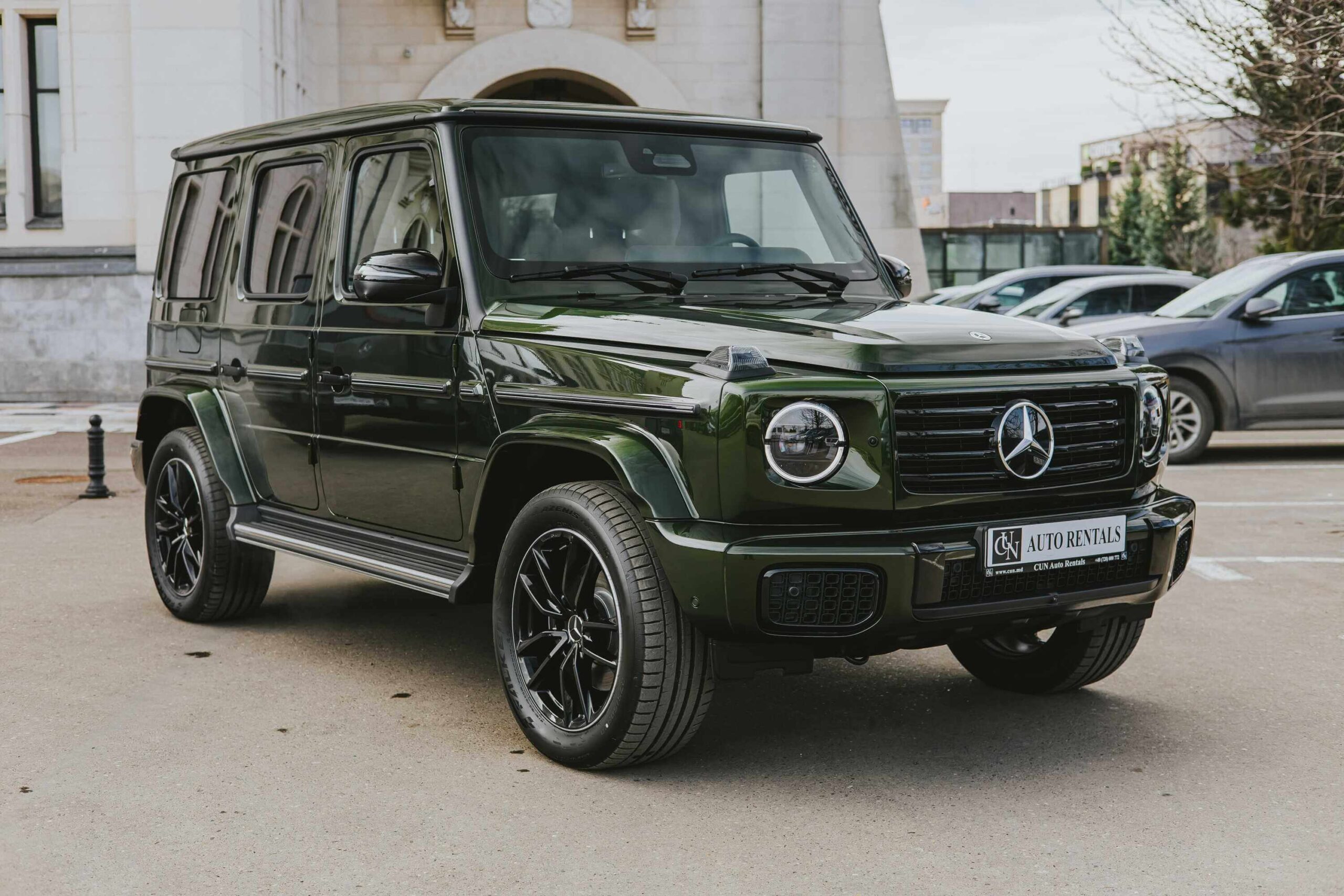 Mercedes-Benz G 450 d olive green
