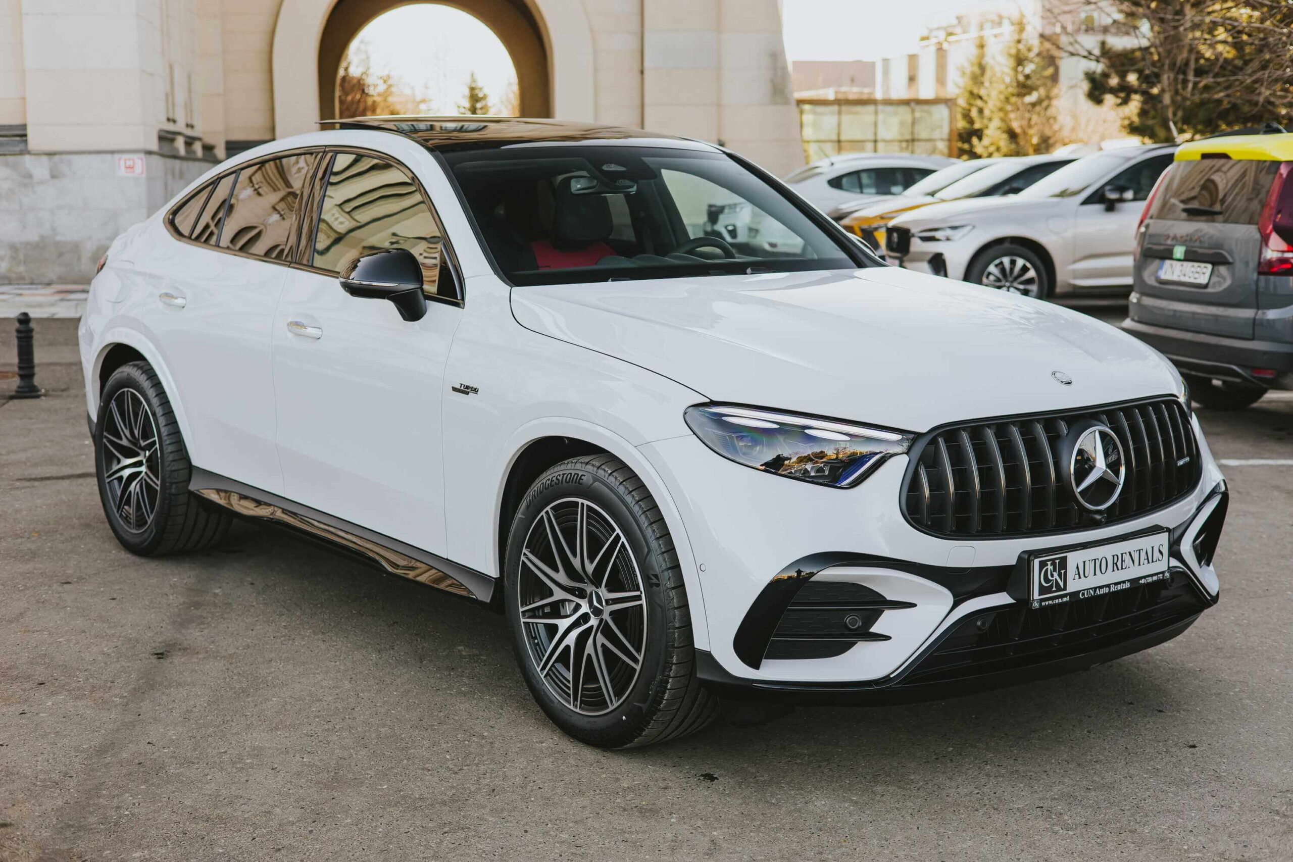 Mercedes-Benz GLC 43 AMG 4MATIC Coupe opalite bright white